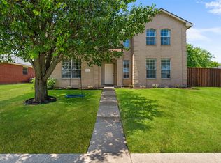 217 Buffalo Creek Dr, Desoto, TX 75115