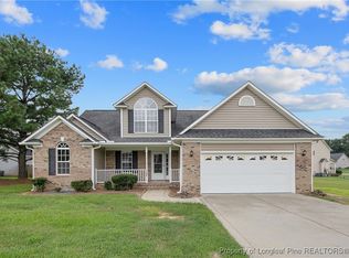 152 Sandspur Ct, Raeford, NC 28376