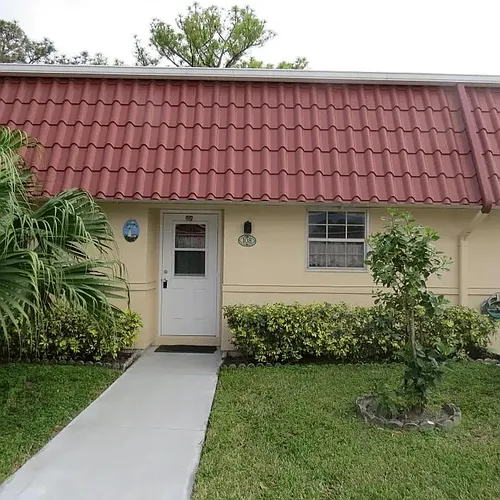 108 Amherst Ln #108 Photo 1