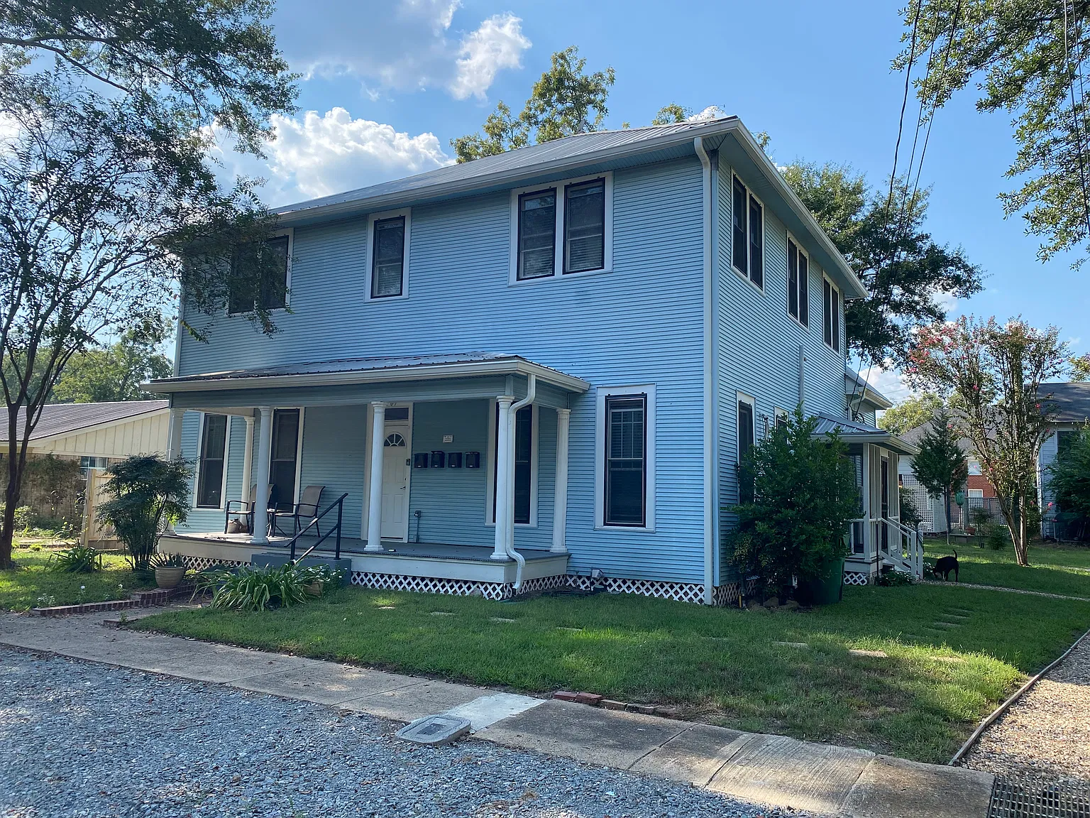 107 W Clarksville St — Photo 3