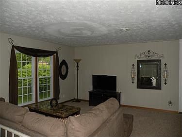 5th image of 16657 Artistic Dr