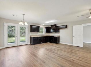 8670 Newfield Ln, Beaumont, TX 77707