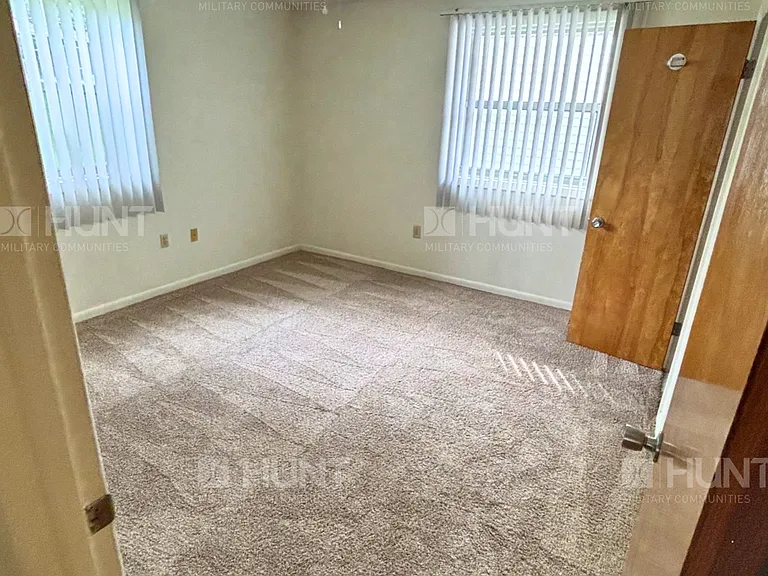 224 Fox Glove St — Photo 7