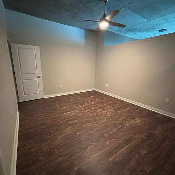 400 W Peachtree St NW #3707 — Photo 24