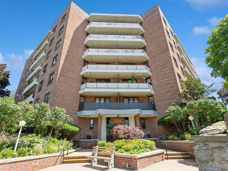 1st image of 325 King Street #3I