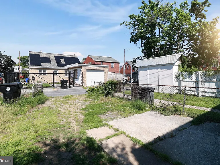 3214 N 6th St — Photo 29