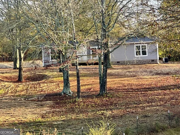 5041 Young Rd, Gainesville, GA 30506