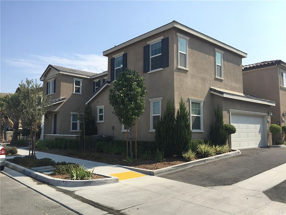 1st image of 6118 Rosewood Way
