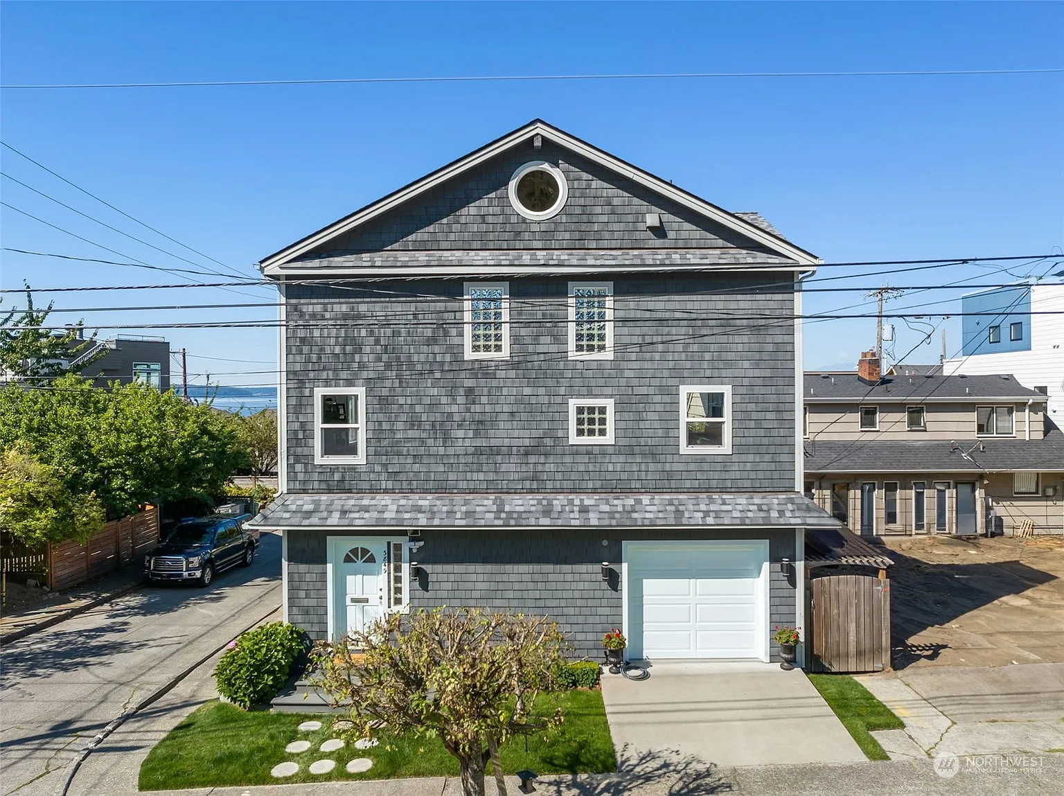 3849 59th Avenue SW photo 1