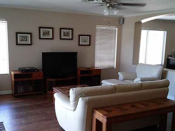 3rd image of 16020 N 158th Ln