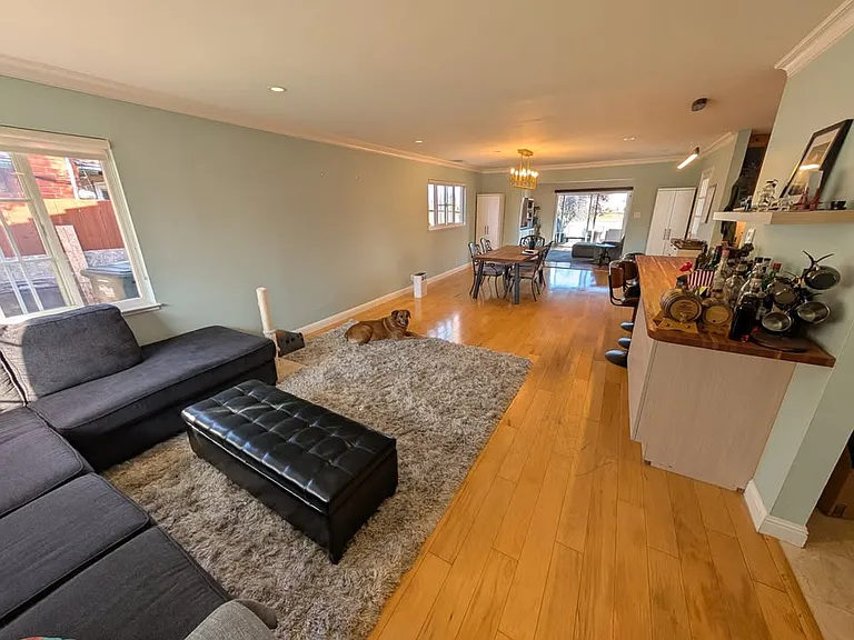 3235 Los Prados St — Photo 4