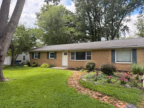 836 E Auman Dr Photo 1 836 E Auman Dr Photo 1
