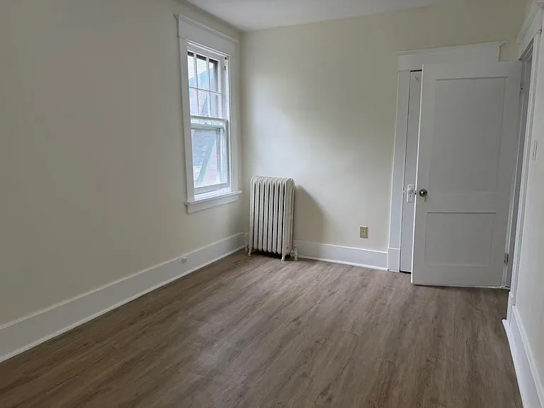 22B Forest Ave #2 — Photo 12
