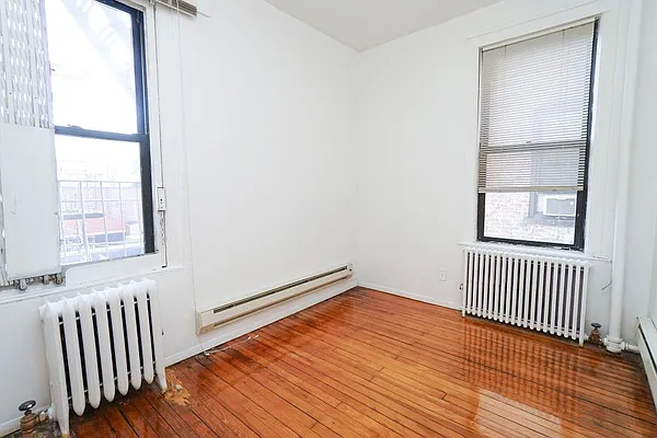 Rented by Camelot Realty Group | media 3