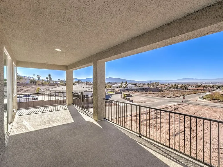 724 Naples Ave — Photo 28