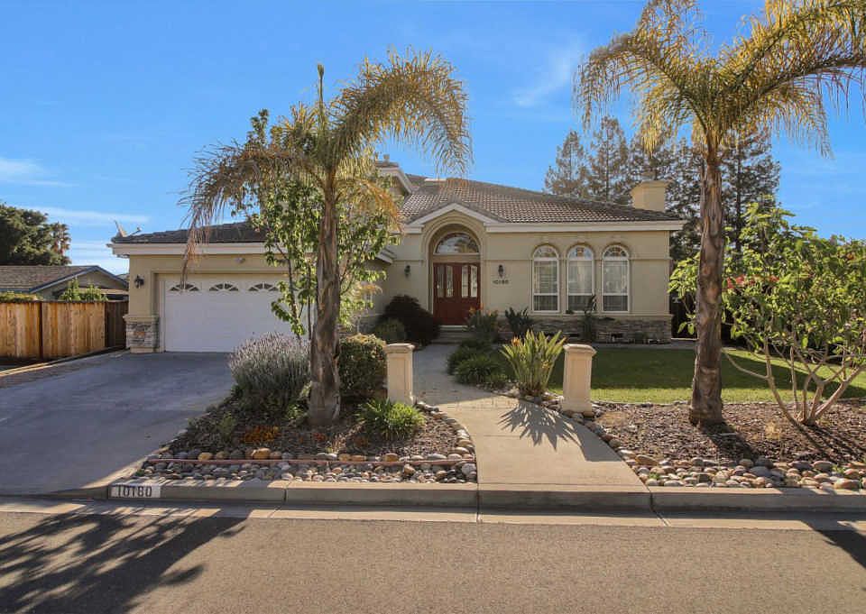 1st image of 10180 Camino Vista Dr