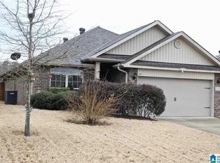 225 Stoney Trl, Maylene, AL 35114