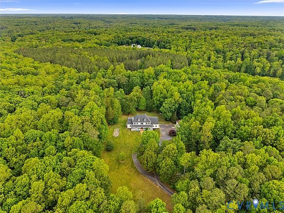 3rd image of 1700 Tigers Rd