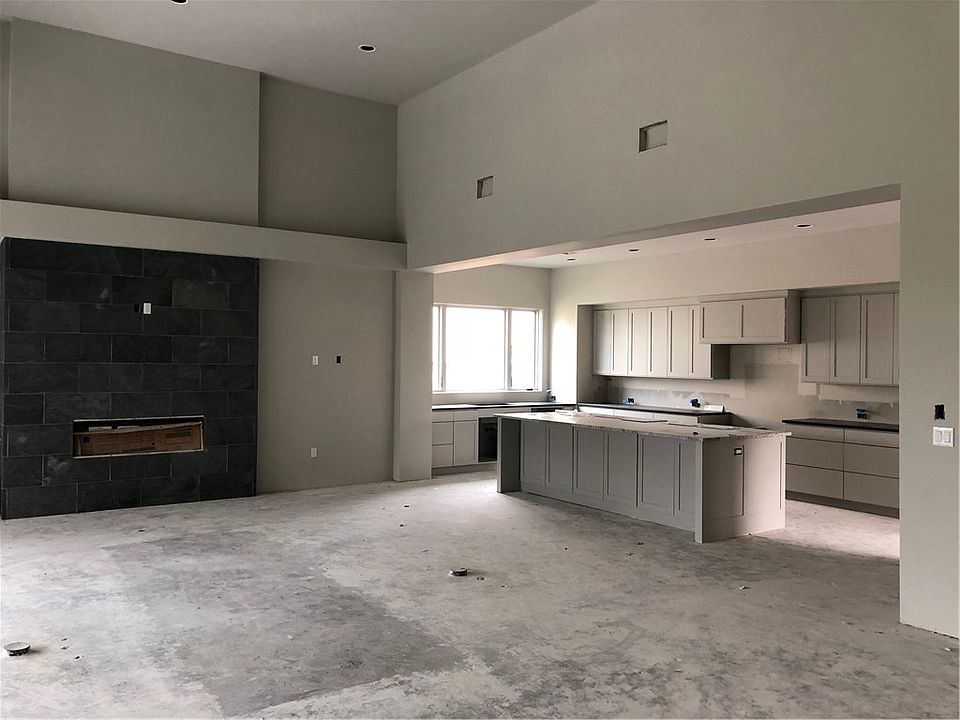 2nd image of 13000 Spanish Oaks Club Dr #5