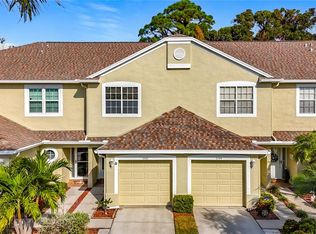 11142 Kapok Grand Cir, Madeira Beach, FL 33708