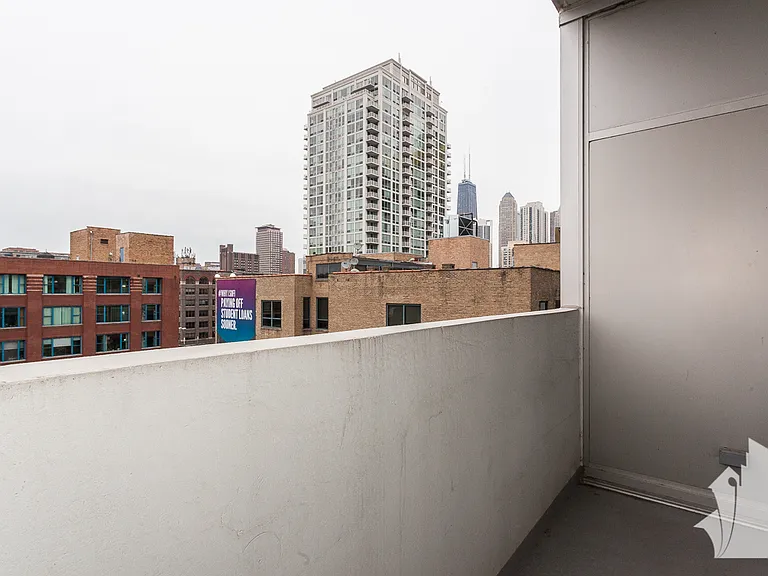 630 N Franklin St #717 — Photo 14