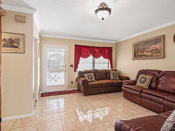 4th image of 6224 Red Cedar Cir
