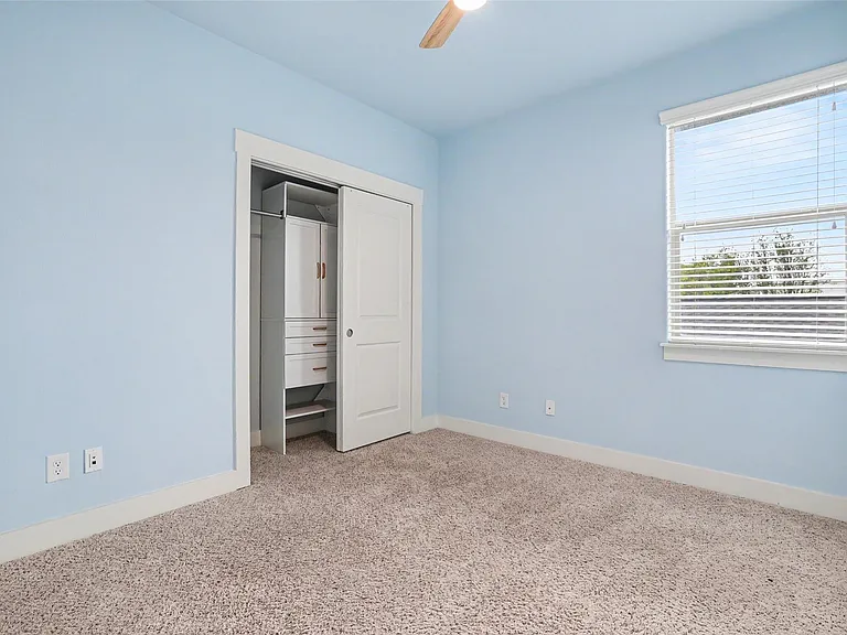 3319 Dalton St — Photo 22