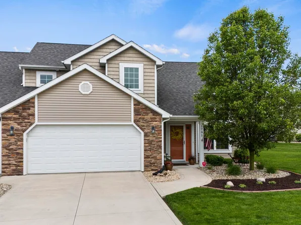 1791 Meadowsweet Pkwy, Fort Wayne, IN 46808