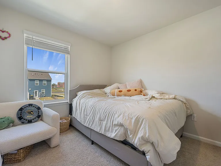 203 Ridgely Blvd — Photo 11