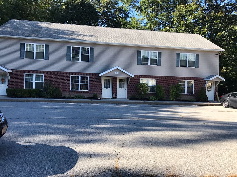 1st image of 1101 Forest Ln