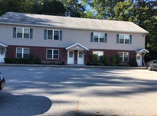 1101 Forest Ln, Clifton Park, NY 12065