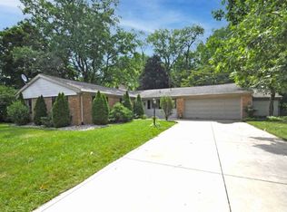 54708 Merrifield Dr, Mishawaka, IN