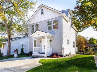 500 N Conklin Rd, Lake Orion, MI 48362