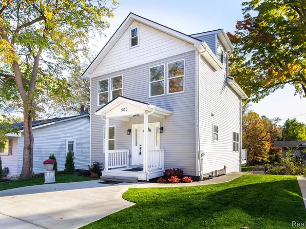 500 N Conklin Rd, Lake Orion, MI 48362