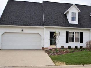 94 High Point Dr UNIT 33, Medina, OH