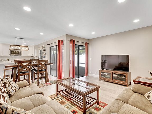 2nd image of 707 Stonewood Court #19b