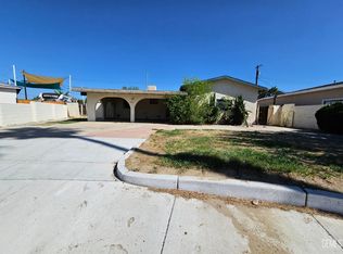 1928 Clark Ave, Bakersfield, CA