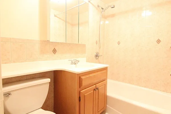 Rented by Guidance Realty Corp. | media 49