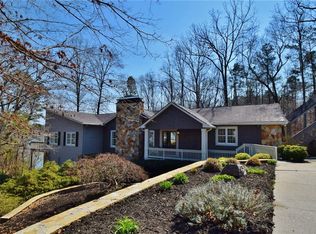 6385 Barberry Hill Dr, Gainesville, GA 30506