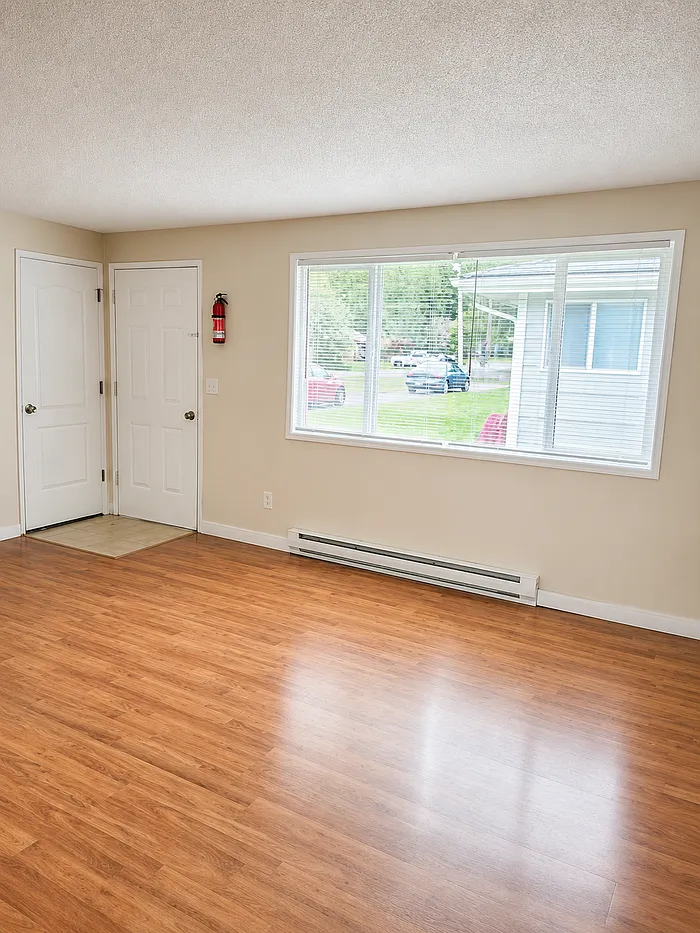 2 bed, 1.0 bath, 840 sqft, $1,523 — Photo 3