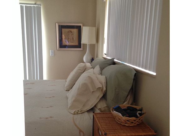 3rd image of 9327 Jamaica Dr