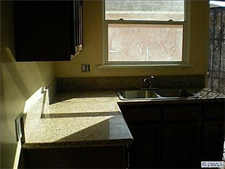 3rd image of 10438 Stanford Ave