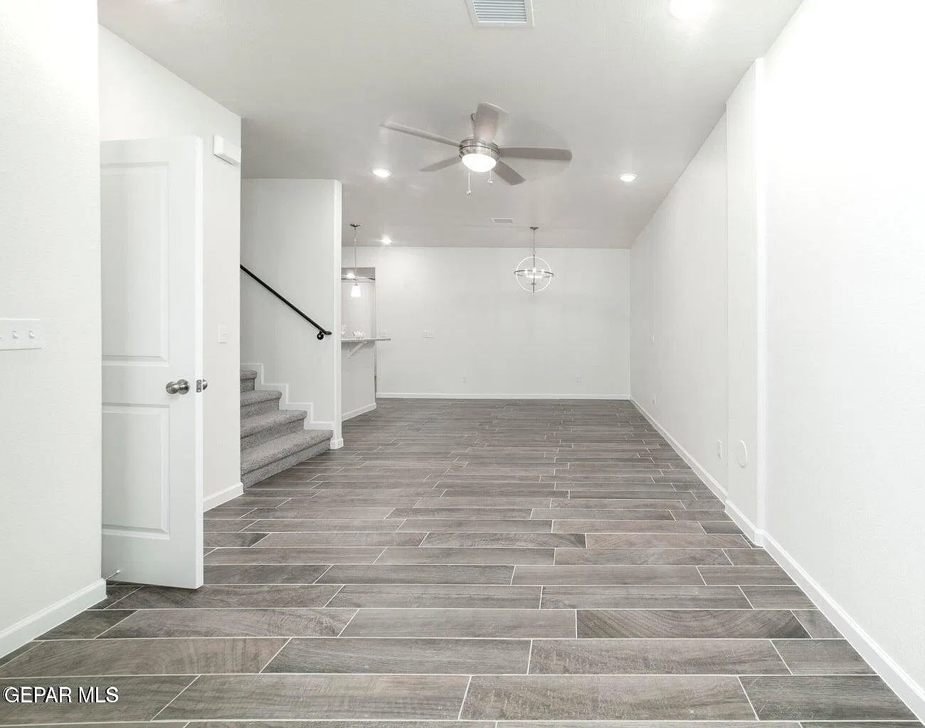 3 bed, 2.5 bath, 1346 sqft, $1,995 — Photo 1