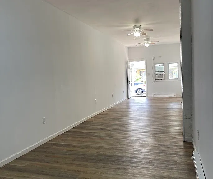 809 Spring Garden St — Photo 3