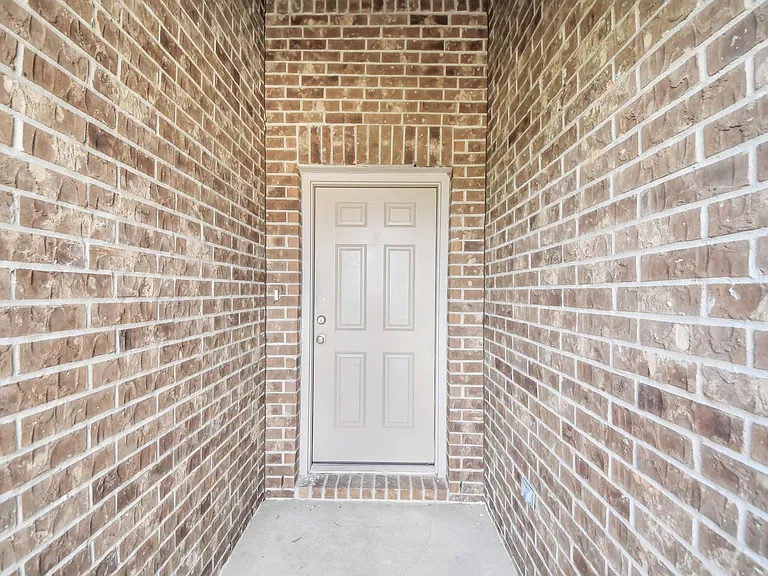 3314 Zephyr Park Ln — Photo 4