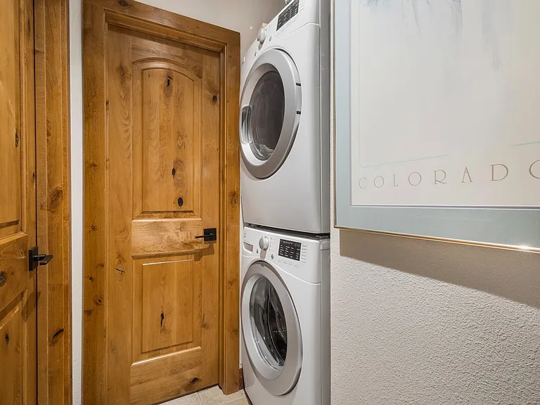 Laundry Room Cabinet