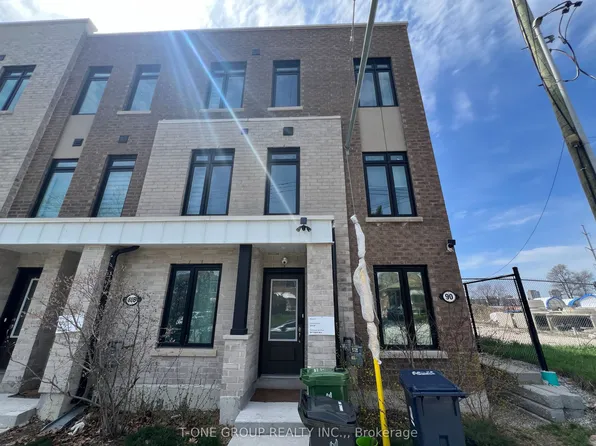 90 Tisdale Ave, Toronto, ON M4A 0A9