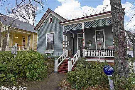 front on house showing porch