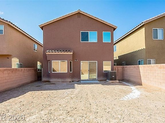 5th image of 3820 Carisbrook Dr