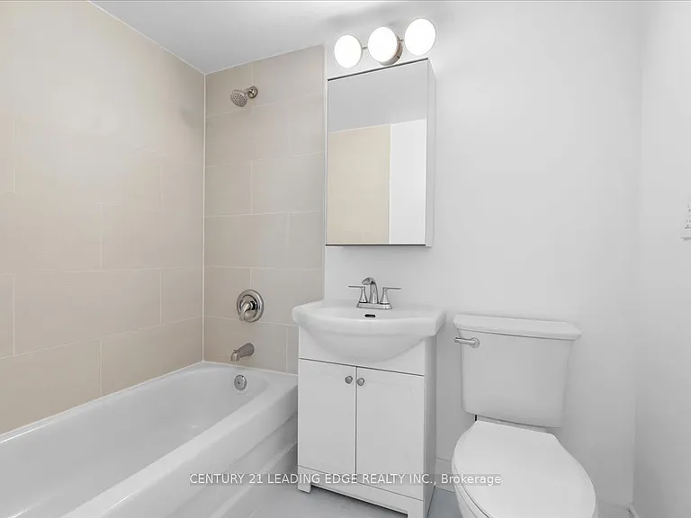 200 Lotherton Ptwy #1208 — Photo 10